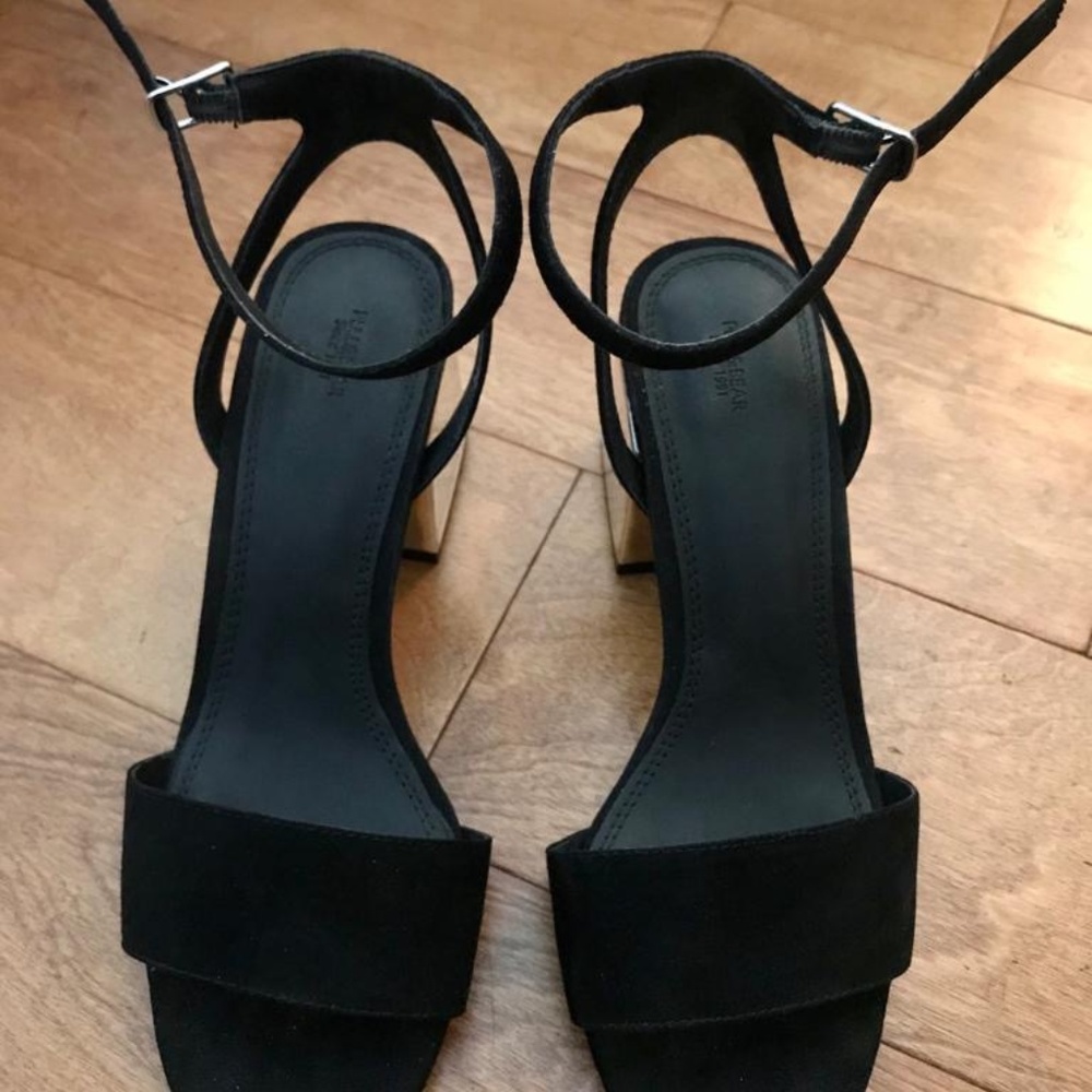 Heeled black sandals Pull&Bear size 38, US 7.5